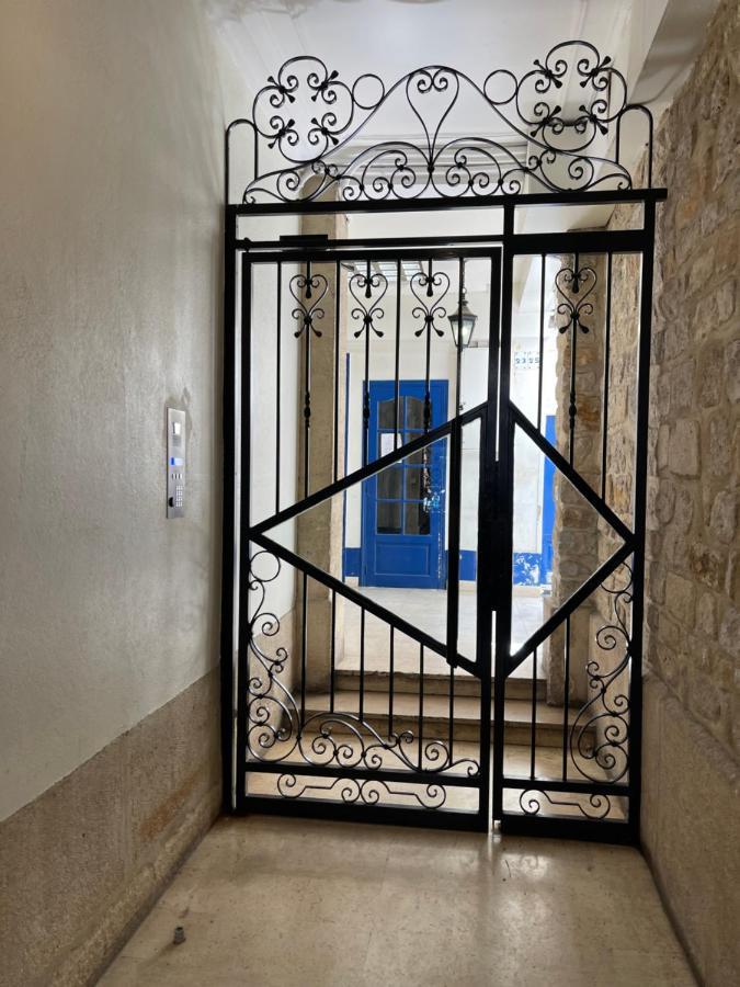 Ferienwohnung Le Nid Douillet De Patricia Paris Exterior foto
